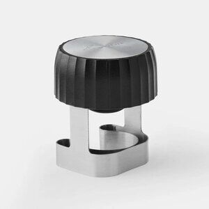 New in Box Rabbit Preserve Champagne Sealer.